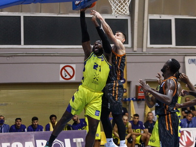 Τεράστιος Προμηθέας άλωσε το Λαύριο με 8...