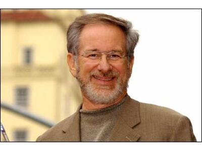 Διακοπές στη Μύκονο για Spielberg – Pfeiffer