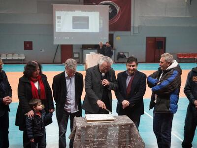 Την Πρωτοχρονιάτικη πίτα του έκοψε το ΠΕ...