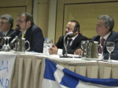 Μέλος του πολιτικού φορέα του Αχαιού Αρτ...