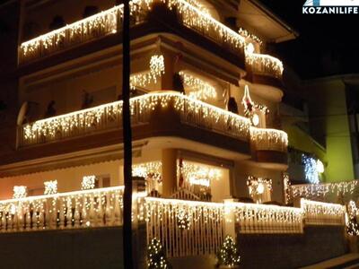 Δείτε το πιο χριστουγεννιάτικο σπίτι!Χιλ...