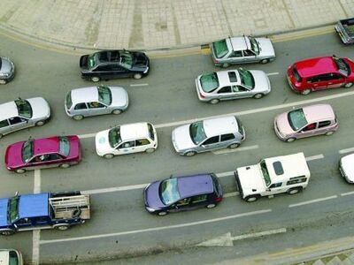 Πανικός και στην Πάτρα από το κλείσιμο τ...