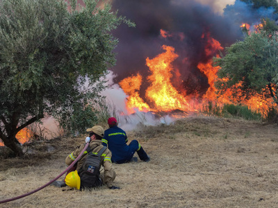 Φωτιά Αρχαία Ολυμπία: Εγκλωβισμένοι 4 κά...