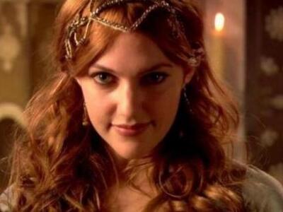 Πόσες χιλιάδες ευρώ ζήτησε η Χουρέμ για ...