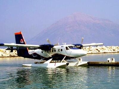 Οι Καναδέζοι ενδιαφέρονται για υδροπλάνα και χρυσό