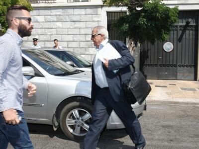 Αλέκος Φλαμπουράρης: Η δεύτερη αξιολόγησ...