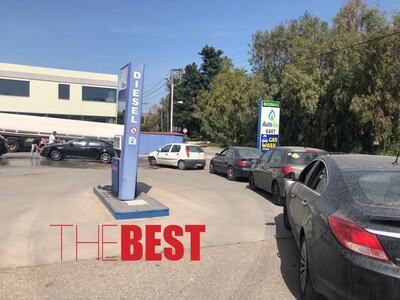 Πάτρα: Ουρές στα πλυντήρια αυτοκινήτων ε...