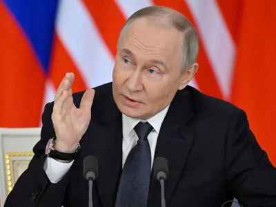 Alexander Nemenov / Pool via REUTERS