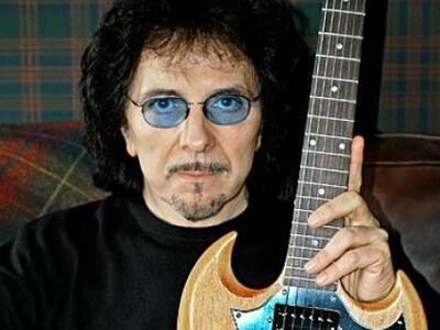 Με μπαλάντα του κιθαρίστα των Black Sabb...