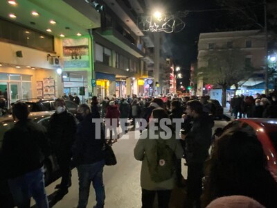 Πάτρα: Κινητοποίηση έξω από το Εργατικό ...