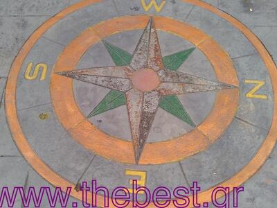 Ενα όμορφο πεζοδρόμιο στην οδό Κορίνθου στην Πάτρα