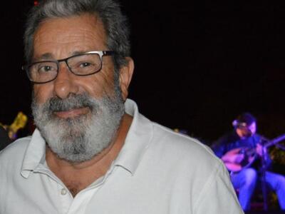 Ανδρέας Φούρας : Από το μουστάκι στο ξύρ...