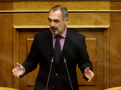 Ευχές για Καλά Χριστούγεννα από τον Α. Κατσανιώτη