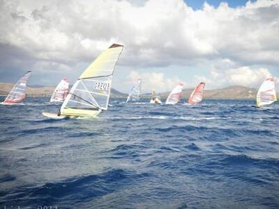 Ξεκινάει ο αγώνας «Κύπελλο Windsurfing F...
