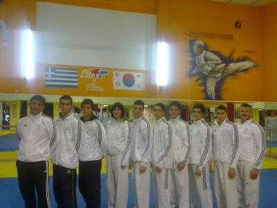 Η Αστραπή σε διεθνές μίτινγκ στο Παρίσι