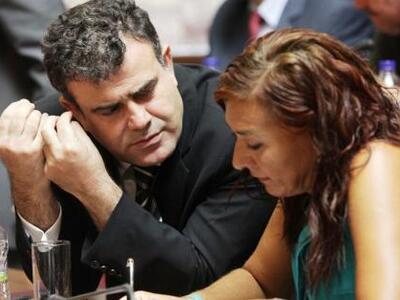 Αηδόνης: Το ΠΑΣΟΚ έγινε συνιστώσα της ΝΔ