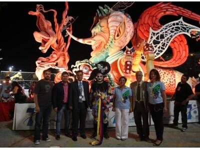  Πλήθος επισκεπτών στο περίπτερο του Πατ...