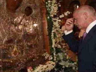 Πάσχα στην Κρήτη για την οικογένεια Παπανδρέου