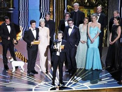 Το απόλυτο Happy End για το The Artist σ...