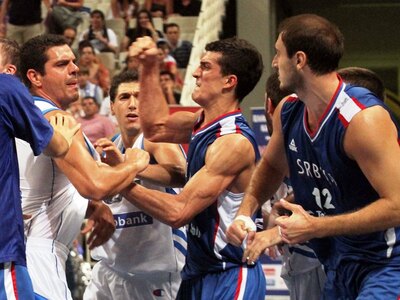 Καταδικάζει τα επεισόδια στο ΟΑΚΑ ο πολι...