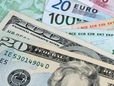 Το ευρώ ανακτά έδαφος έναντι του δολαρίο...