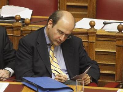 Χατζηδάκης: «Να τελειώσουμε με τον εμφύλ...