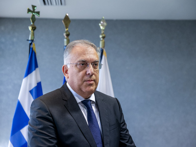 Επίθεση με πέτρες και μπογιές στο γραφεί...