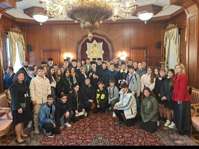 ΦΩΤΟ: Το Γυμνάσιο Δεμενίκων στην Κωνσταντινούπολη – Συνάντησαν και τον Πατριάρχη Βαρθολομαίο