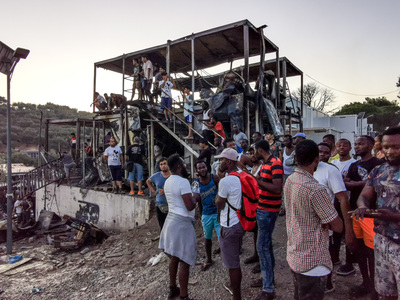 Θρίλερ...Μια σορός από τη Μόρια μεταφέρθ...
