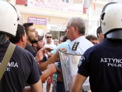 Νέα σοβαρά επεισόδια σήμερα στα δικαστήρ...