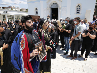 ΑΛΕΞΑΝΔΡΟΣ ΒΛΑΧΟΣ AΠΕ-ΜΠΕ