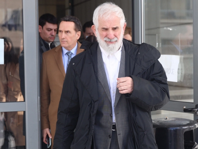 Δίκη Πέτρου Φιλιππίδη: Άρχισαν οι καταθέ...