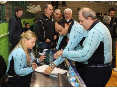 Ο Μίλωνας τίμησε τον Σαμαρά! 