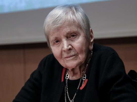 Πέθανε η βυζαντινολόγος Ελένη Γλύκατζη-Α...