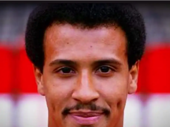 Ζάκυνθος: Συστηνόταν ως Ρέμι Μόουζες της...