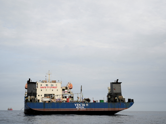 Στενά του Ορμούζ: Το Ιράν πρότεινε να πε...