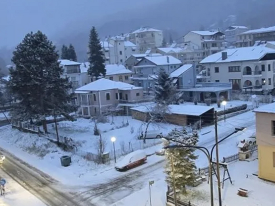 Εντυπωσιακές εικόνες και βίντεο από τις ...