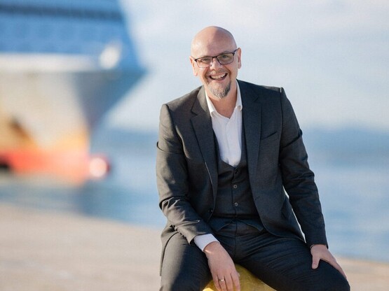 Βάση υποστήριξης ερευνών για υδρογονάνθρ...