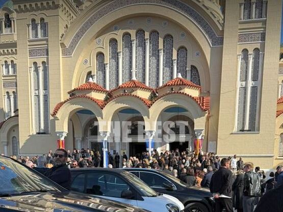 Πάτρα: Συγκίνηση στο τελευταίο αντίο στη...