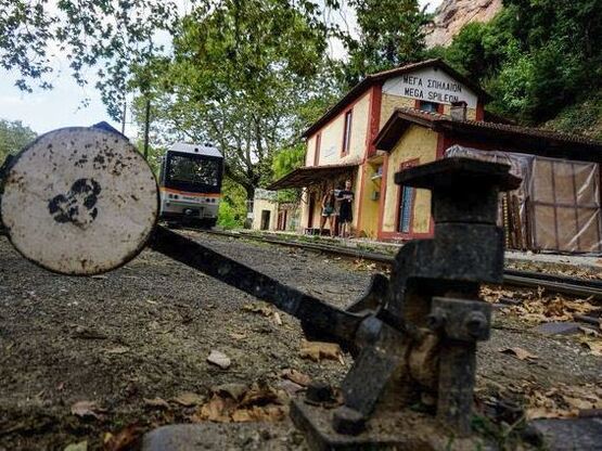 Προβληματισμός της Ομοσπονδίας σιδηροδρο...
