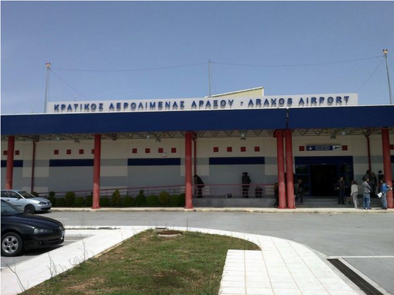 Άραξος: Νέες πτήσεις και συγκρατημένη αι...