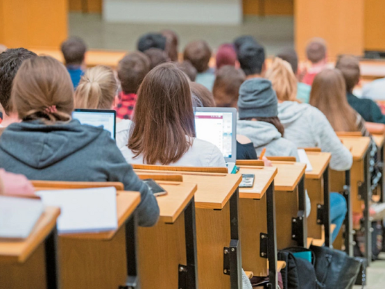 Διαγράφονται 280.000 αιώνιοι φοιτητές, 3...