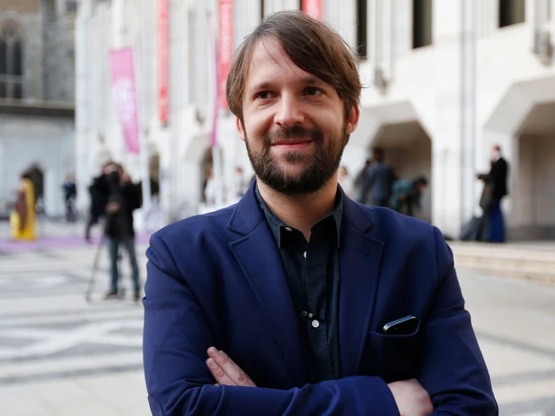 Χτυπήματα στους υπαλλήλους, ταπείνωση κα...