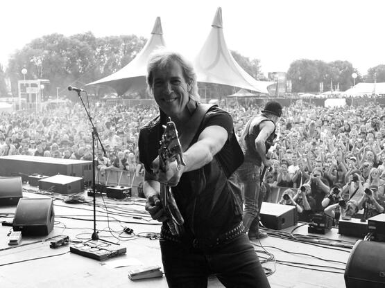 Scorpions: Πέθανε ο Φράνσις Μπούχολζ, πρ...