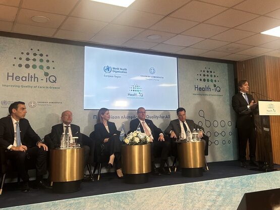 Η Αντιπεριφερειάρχης Δημόσιας Υγείας Α. ...