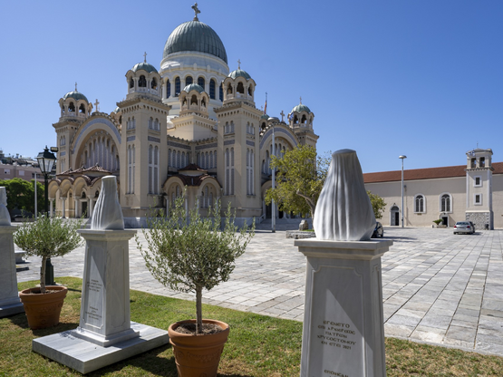 Πάτρα: Εορταστικές εκδηλώσεις για την επ...