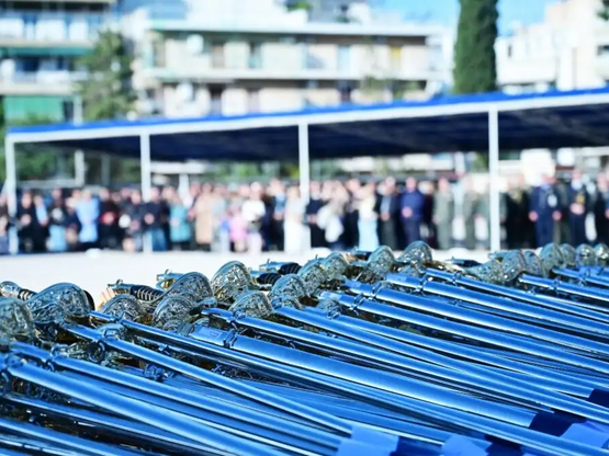 Κρίσεις στον Στρατό Ξηράς και στο Πολεμικό Ναυτικό