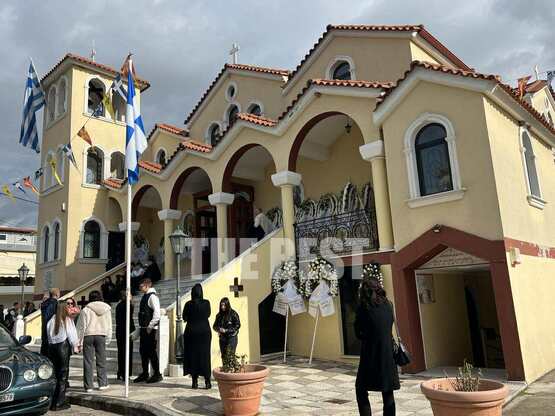 Πάτρα: Οδύνη στην κηδεία της 17χρονης Αγγελικής