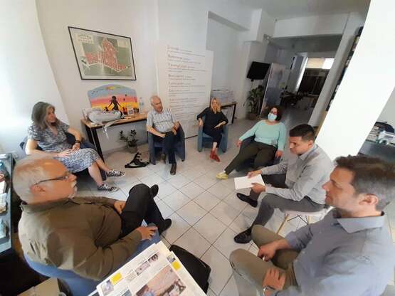 Επίσκεψη των «Πράσινων» στο γραφείο του σπιράλ