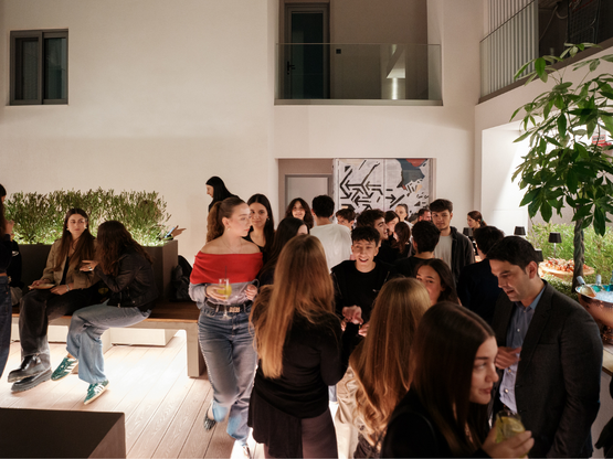 City Towers: Επιτυχημένο Freshers Party ...